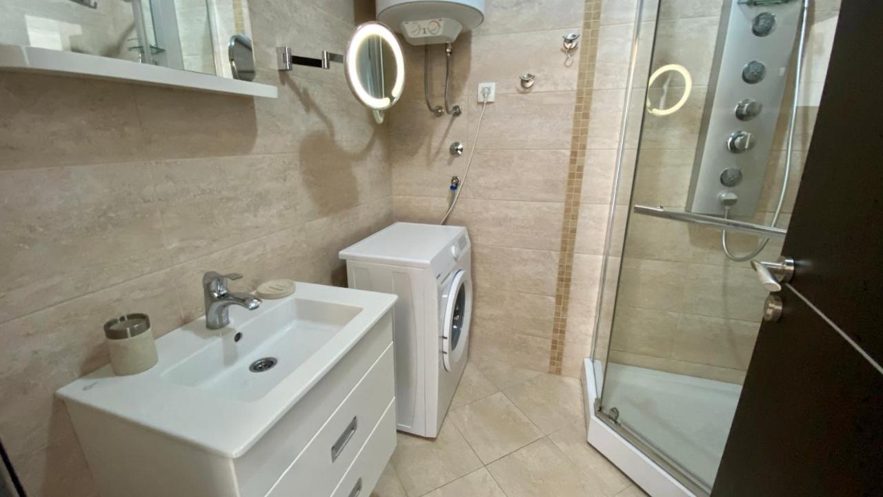 Karina Apartment บุดวา ภายนอก รูปภาพ