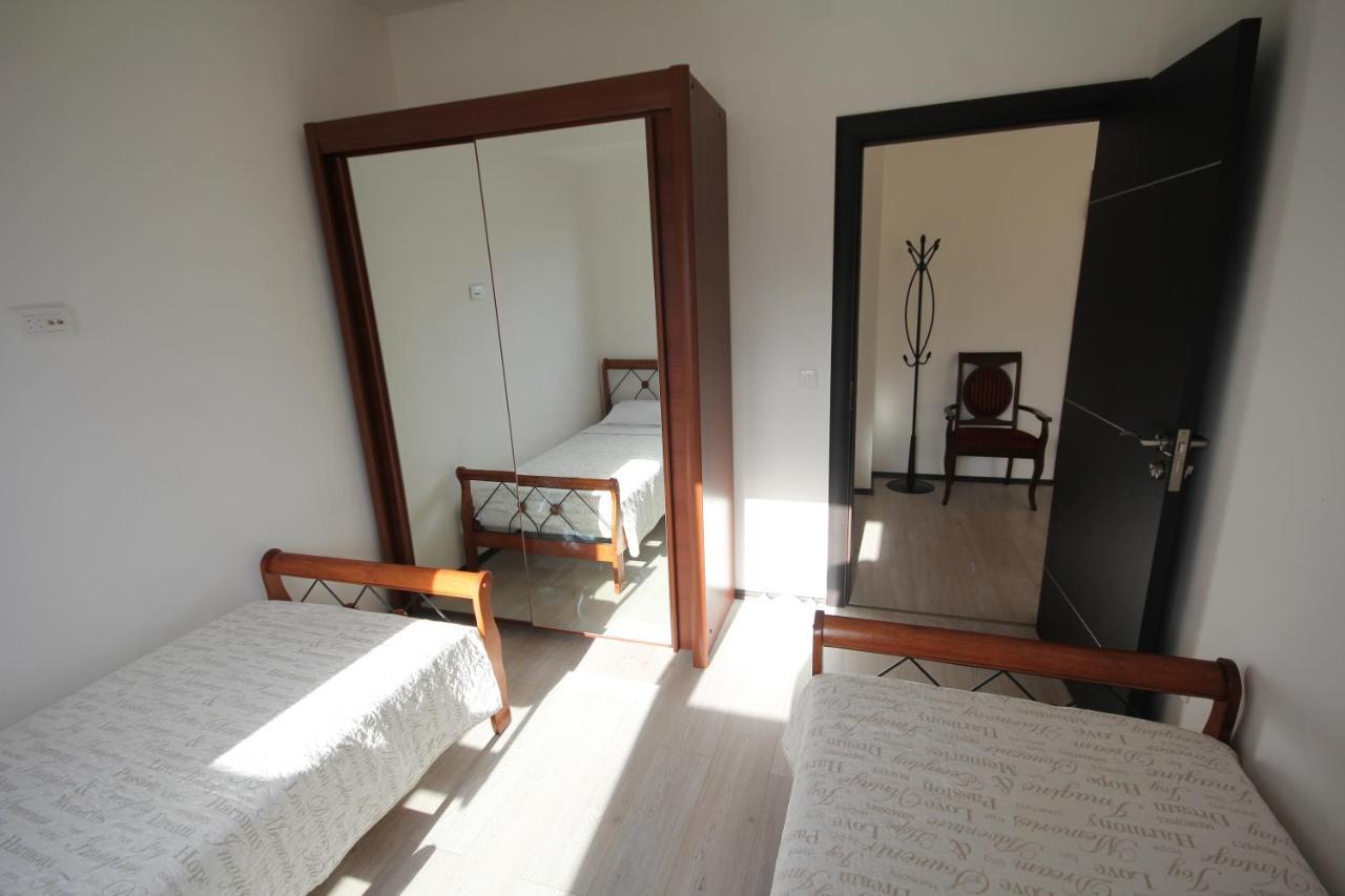Karina Apartment บุดวา ภายนอก รูปภาพ